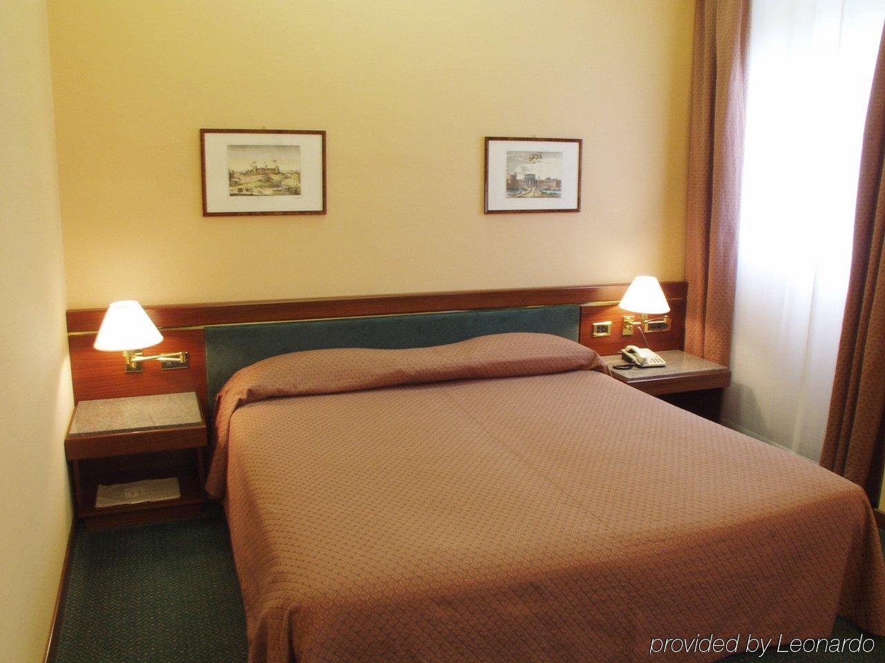 Hotel Crivi'S Milan Room photo