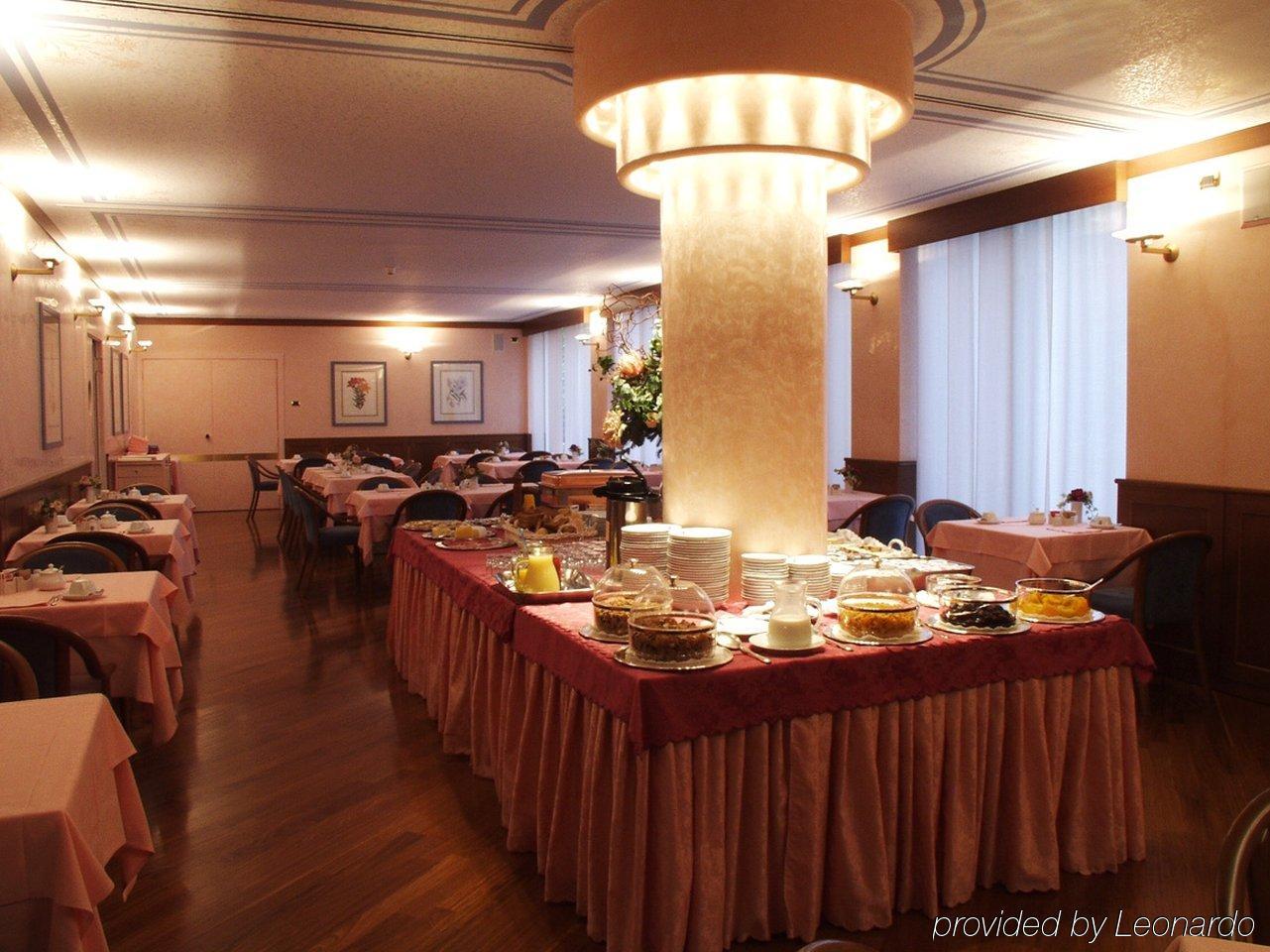 Hotel Crivi'S Milan Restaurant photo